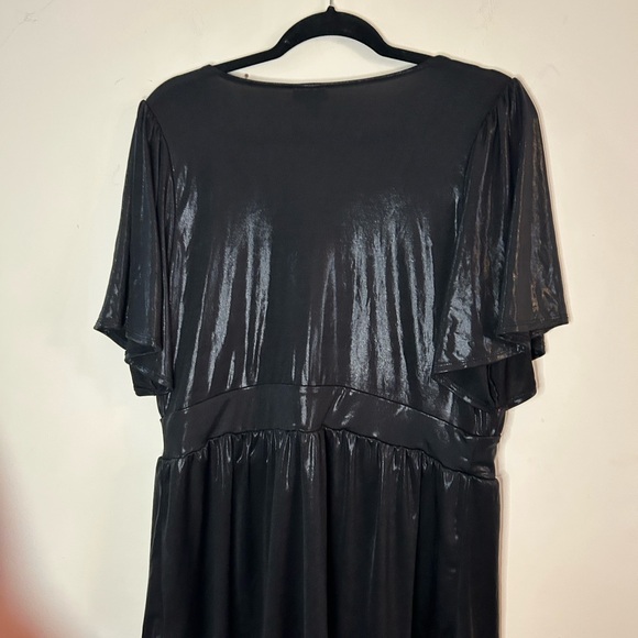 Torrid Size 1 Black Wrap Top - Picture 5 of 5